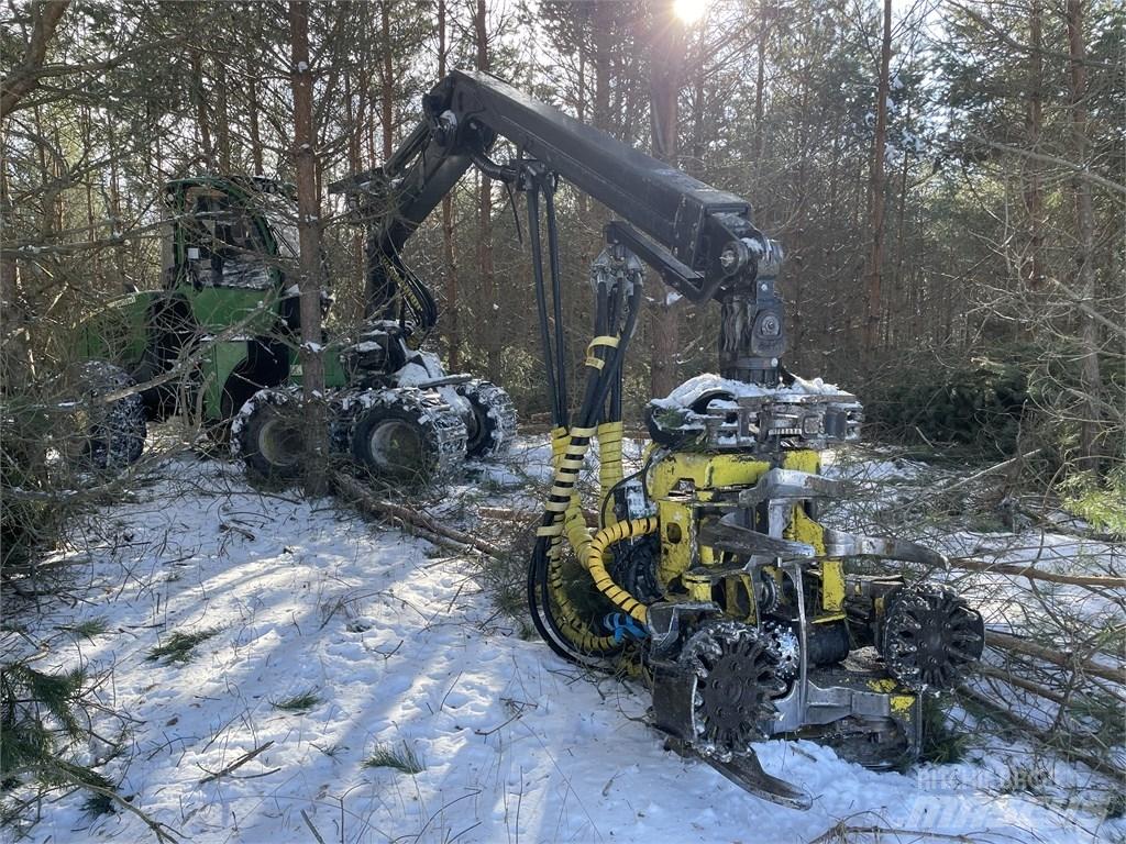 John Deere 1070E 收割机
