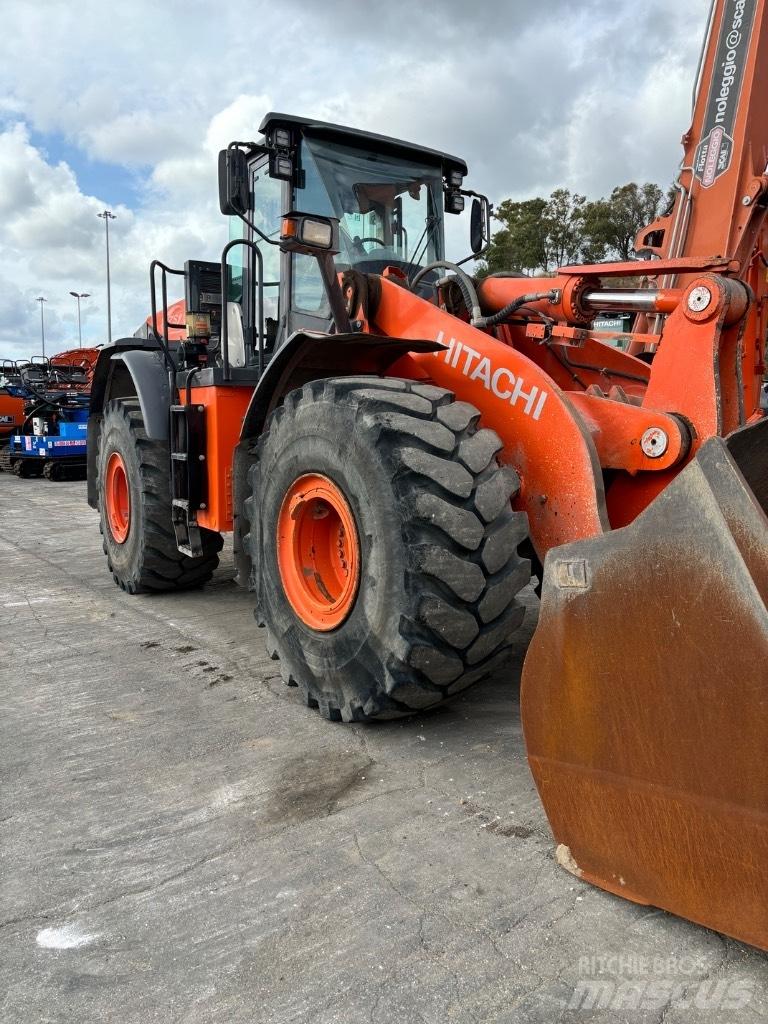 Hitachi ZW 310-6 轮式装载机