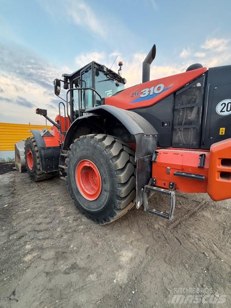 Hitachi ZW 310-6 轮式装载机