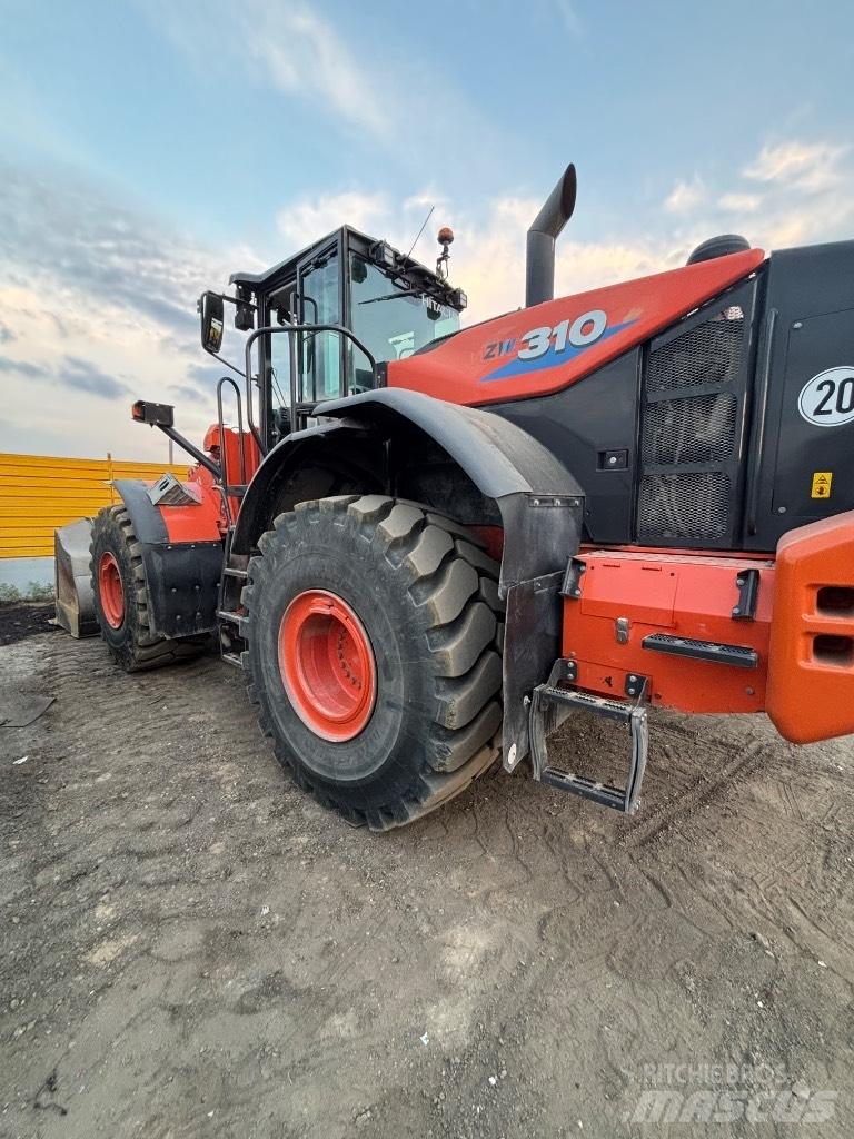Hitachi ZW 310-6 轮式装载机