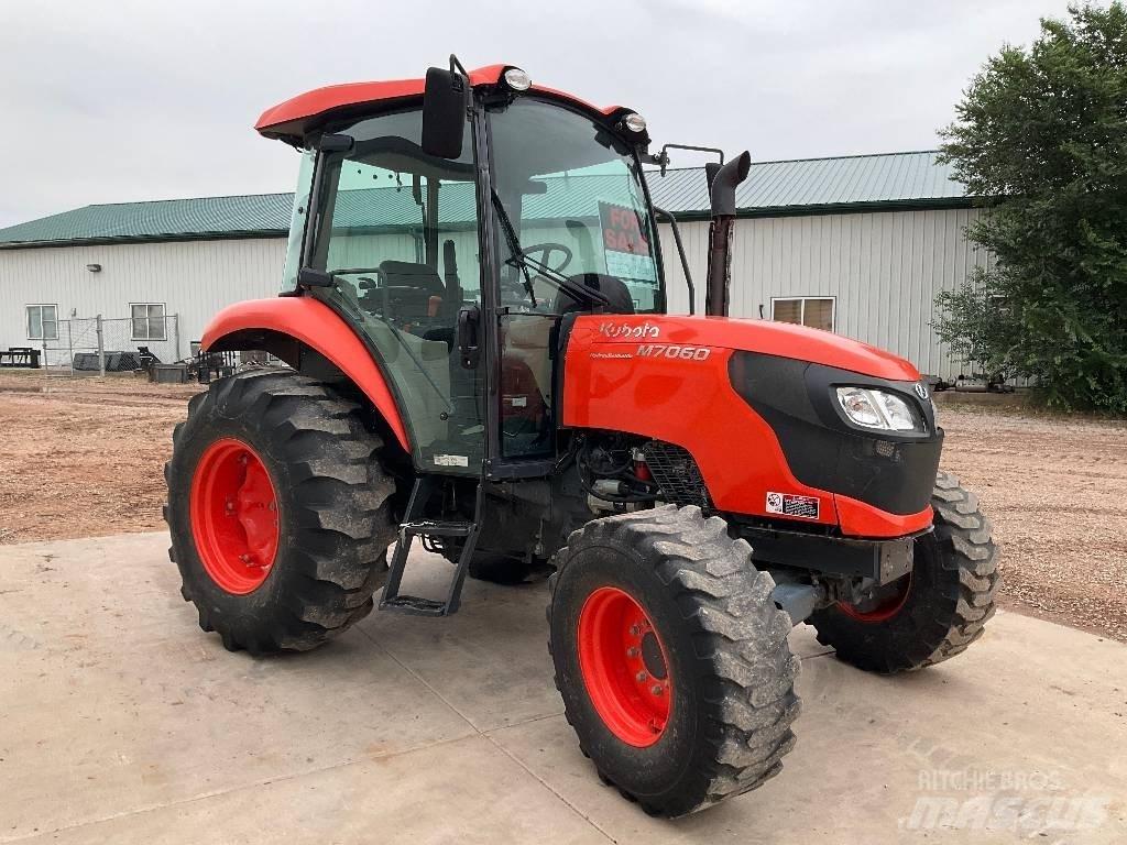 Kubota M 7060 拖拉机/农用车