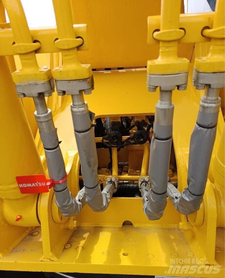 Komatsu PC 210 LC 履带挖掘机