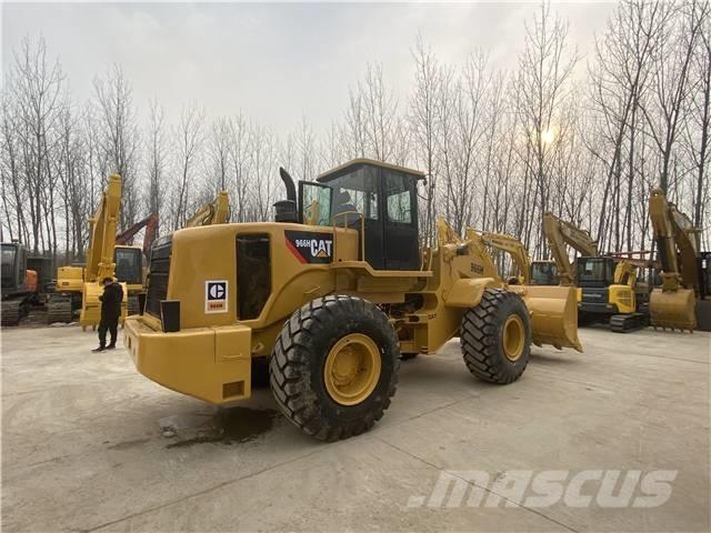 CAT 966H 履带挖掘机