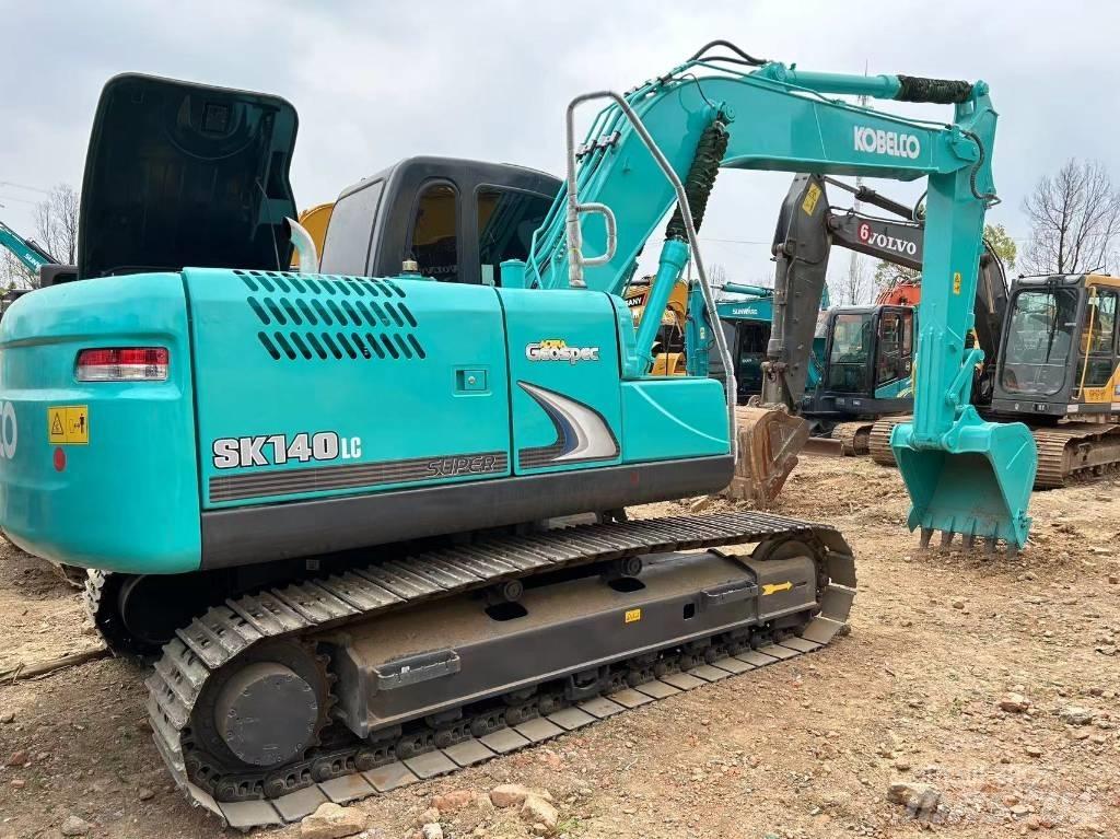 Kobelco SK140-8 履带挖掘机
