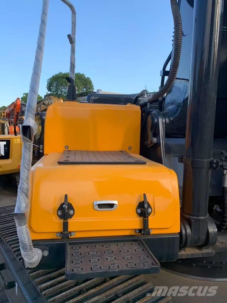 Hyundai R350LVS 履带挖掘机