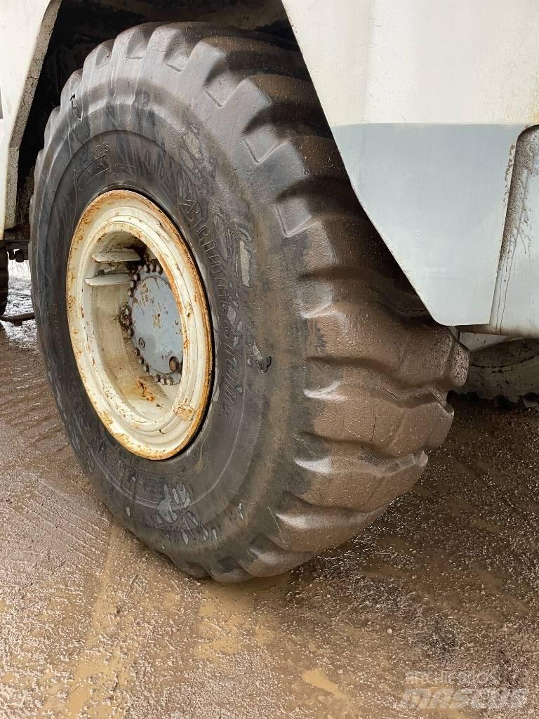 Terex TA 30 铰接式自卸车