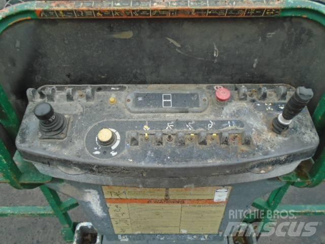 JLG 600 AJ 曲臂高空工作平台