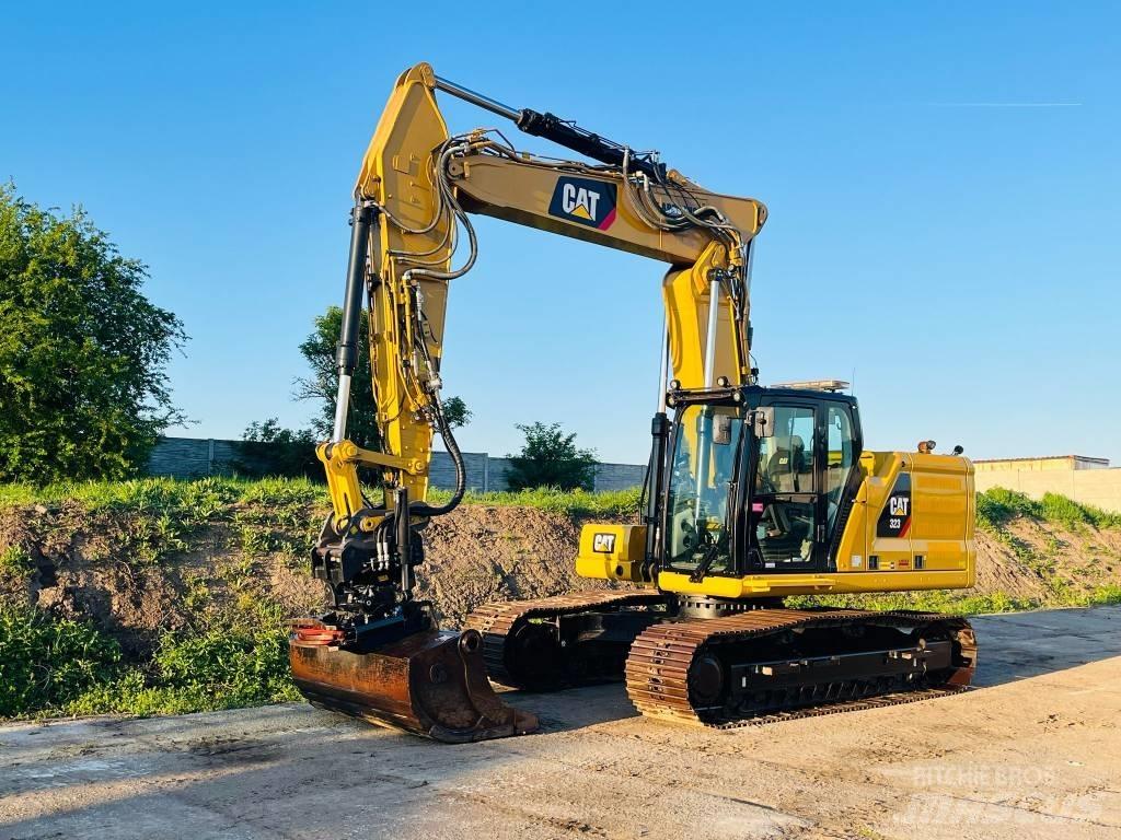 CAT 323 履带挖掘机
