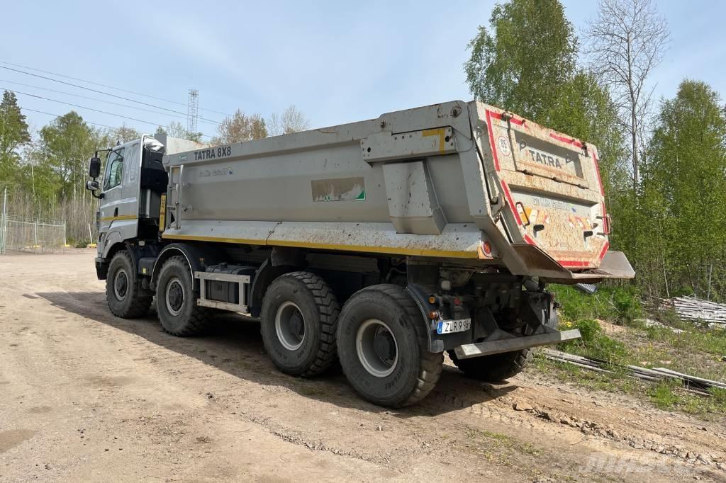 Tatra Tatra T 158/1 自卸式货车