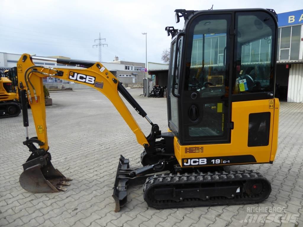 JCB 19C-1 小型挖掘机