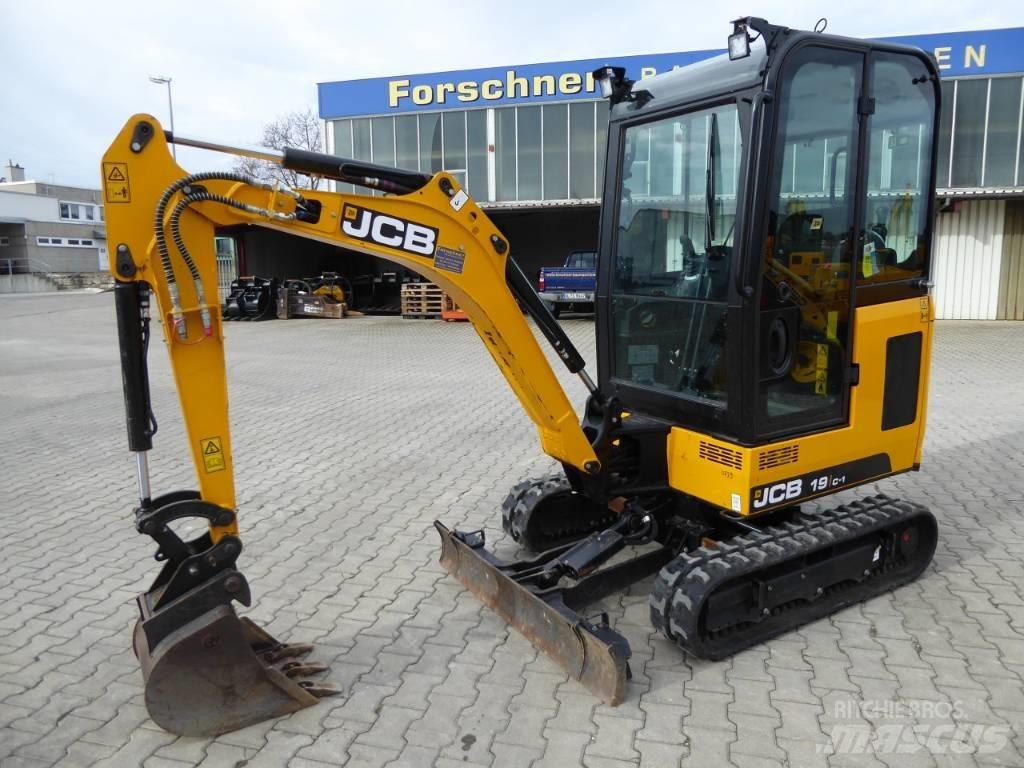 JCB 19C-1 小型挖掘机