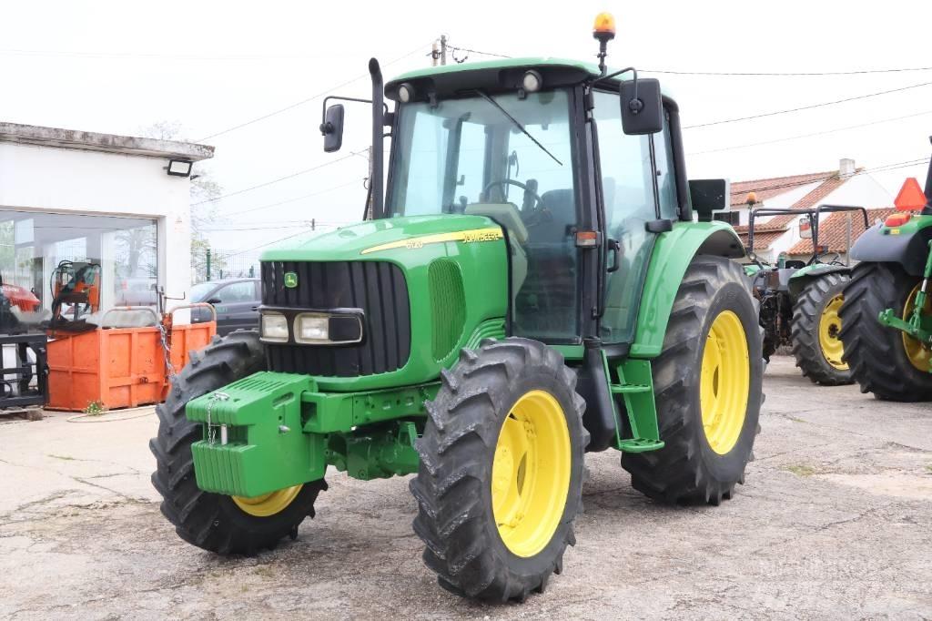 John Deere 6120 拖拉机/农用车