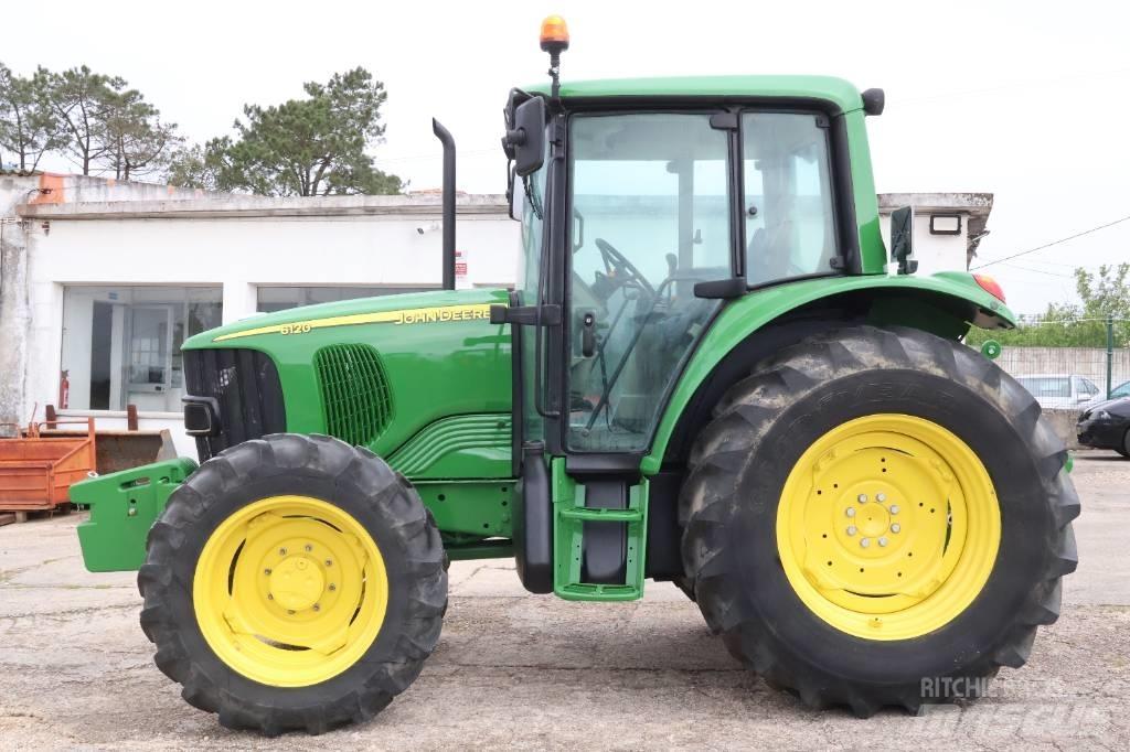John Deere 6120 拖拉机/农用车