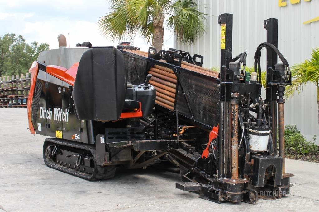Ditch Witch JT24 水平定向钻井设备