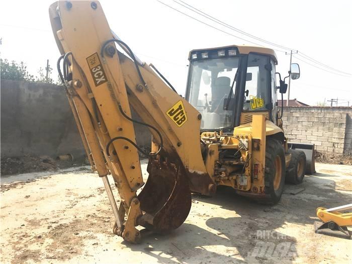 JCB 3 CX 反铲装载机