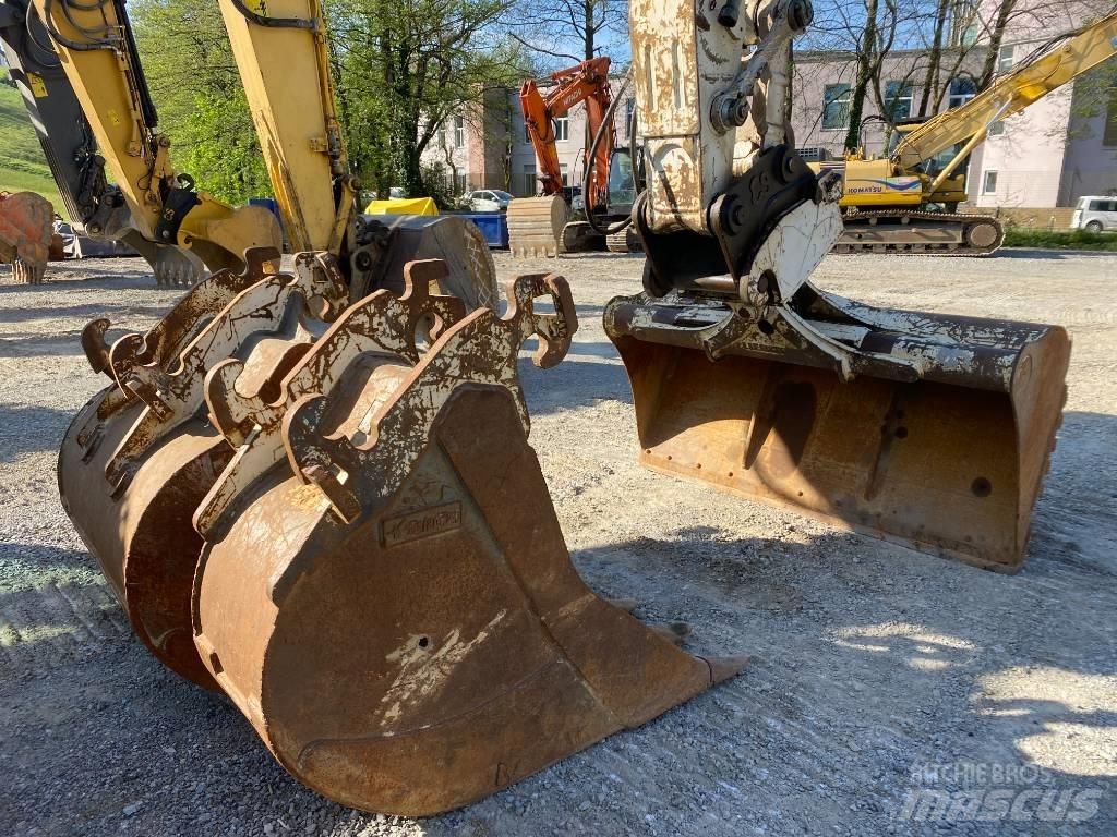 Liebherr R 926 履带挖掘机