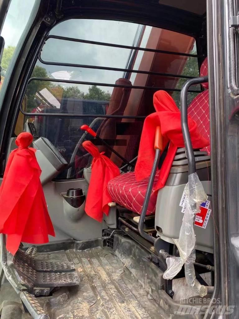 Hitachi Zaxis 70 履带挖掘机