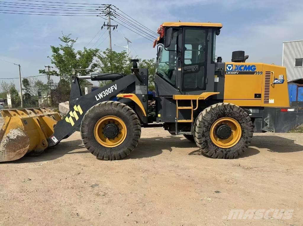 XCMG LW 300 FV 轮式装载机