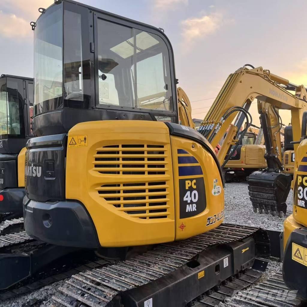 Komatsu PC 40 MR 小型挖掘机