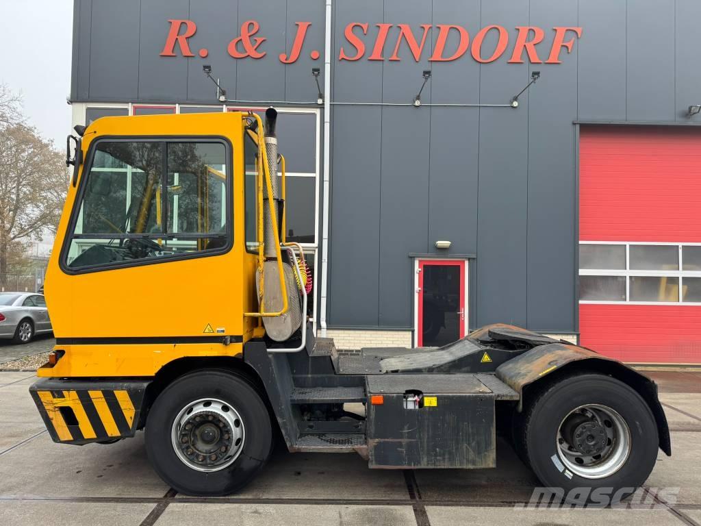 Terberg YT 222 码头牵引车