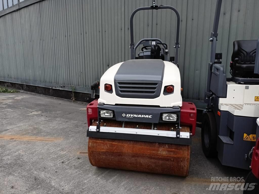 Dynapac CC1200C VI 复合式压路机