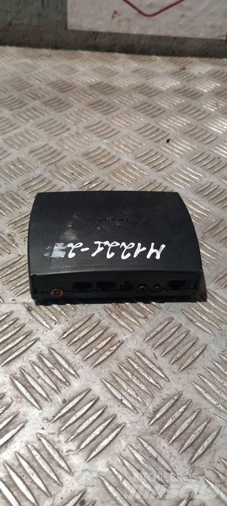 MAN TGL 12.210  TFE4R 电子设备