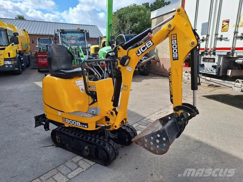 JCB 8008 CTS 小型挖掘机