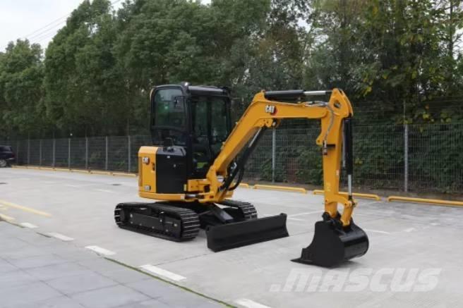 CAT 303 小型挖掘机