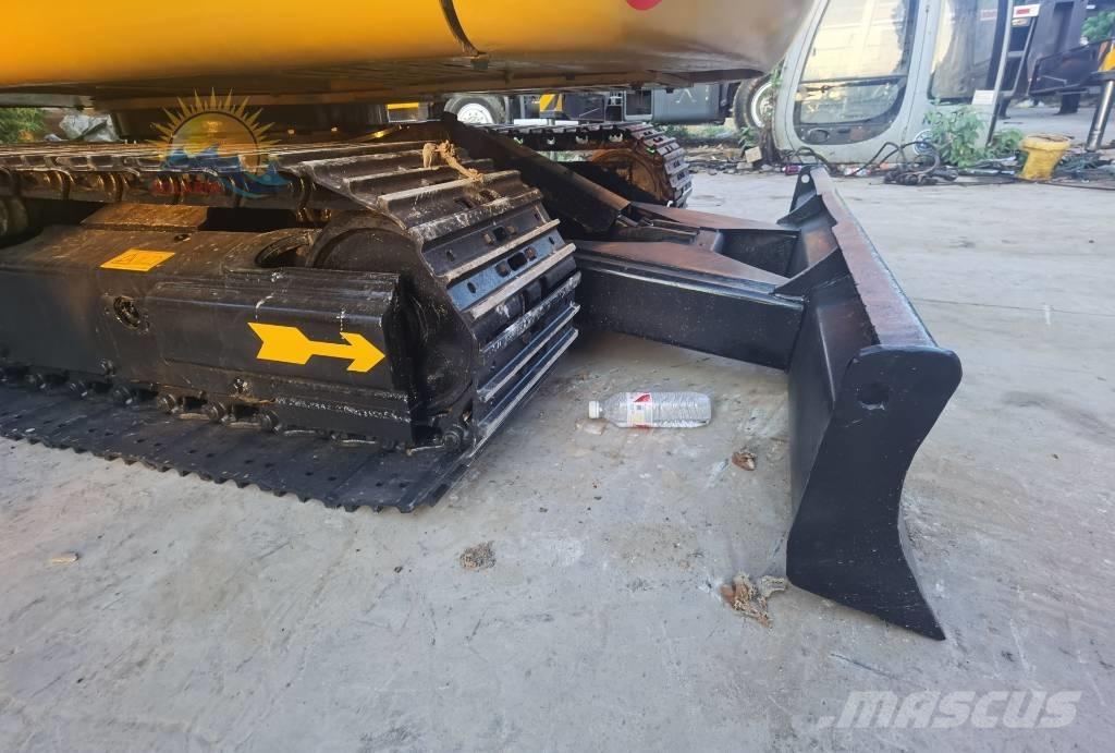 CAT 306 E2 小型挖掘机