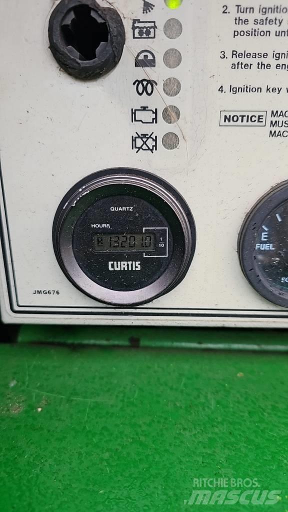 McCloskey R155 移动式筛分机