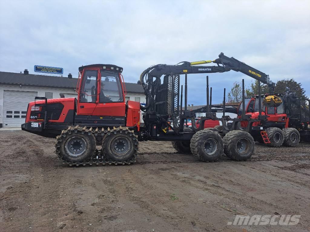 Komatsu 855 集运机