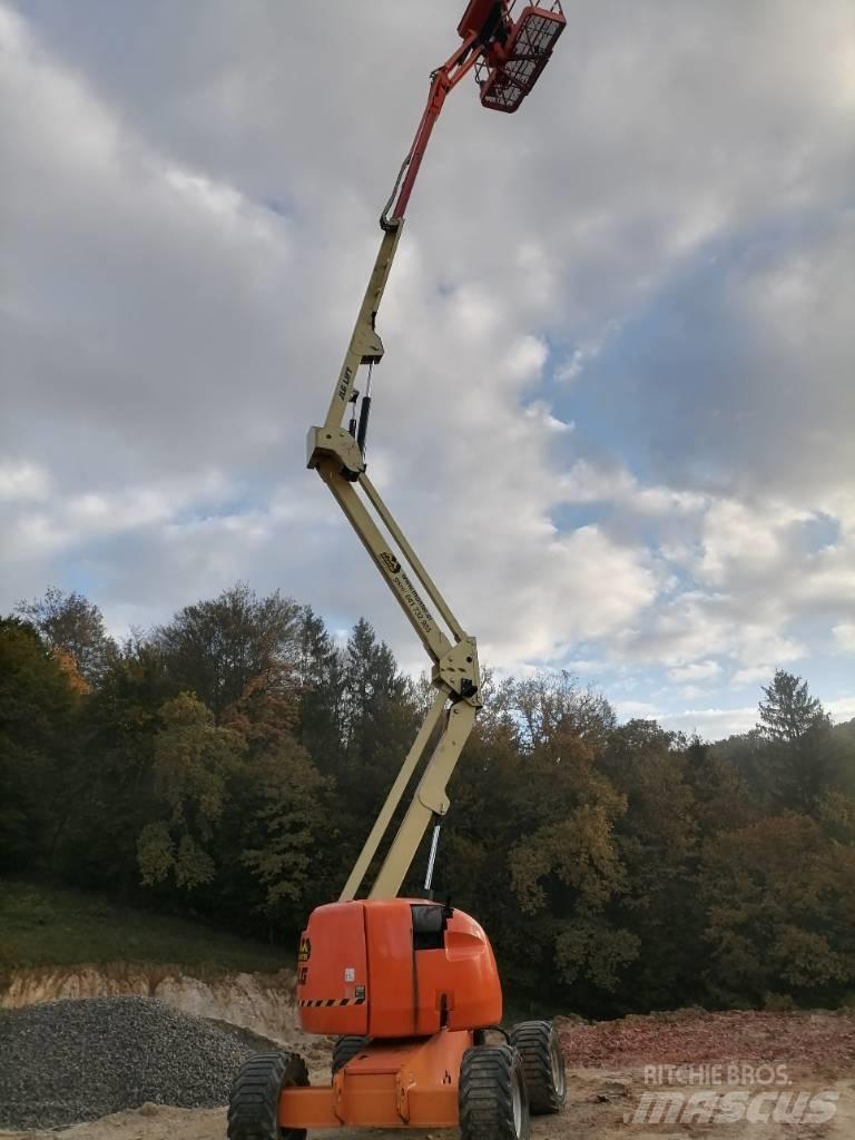 JLG 510 AJ 曲臂高空工作平台