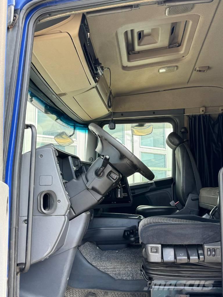 Scania R 420 牵引车