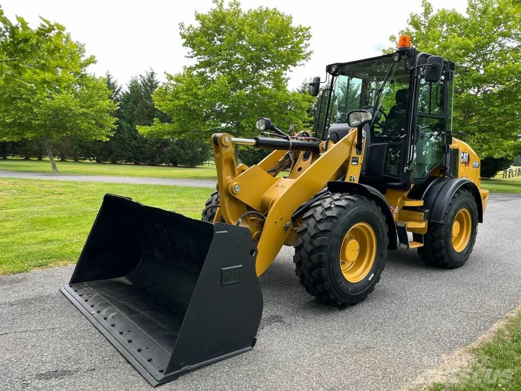 CAT 908M 轮式装载机