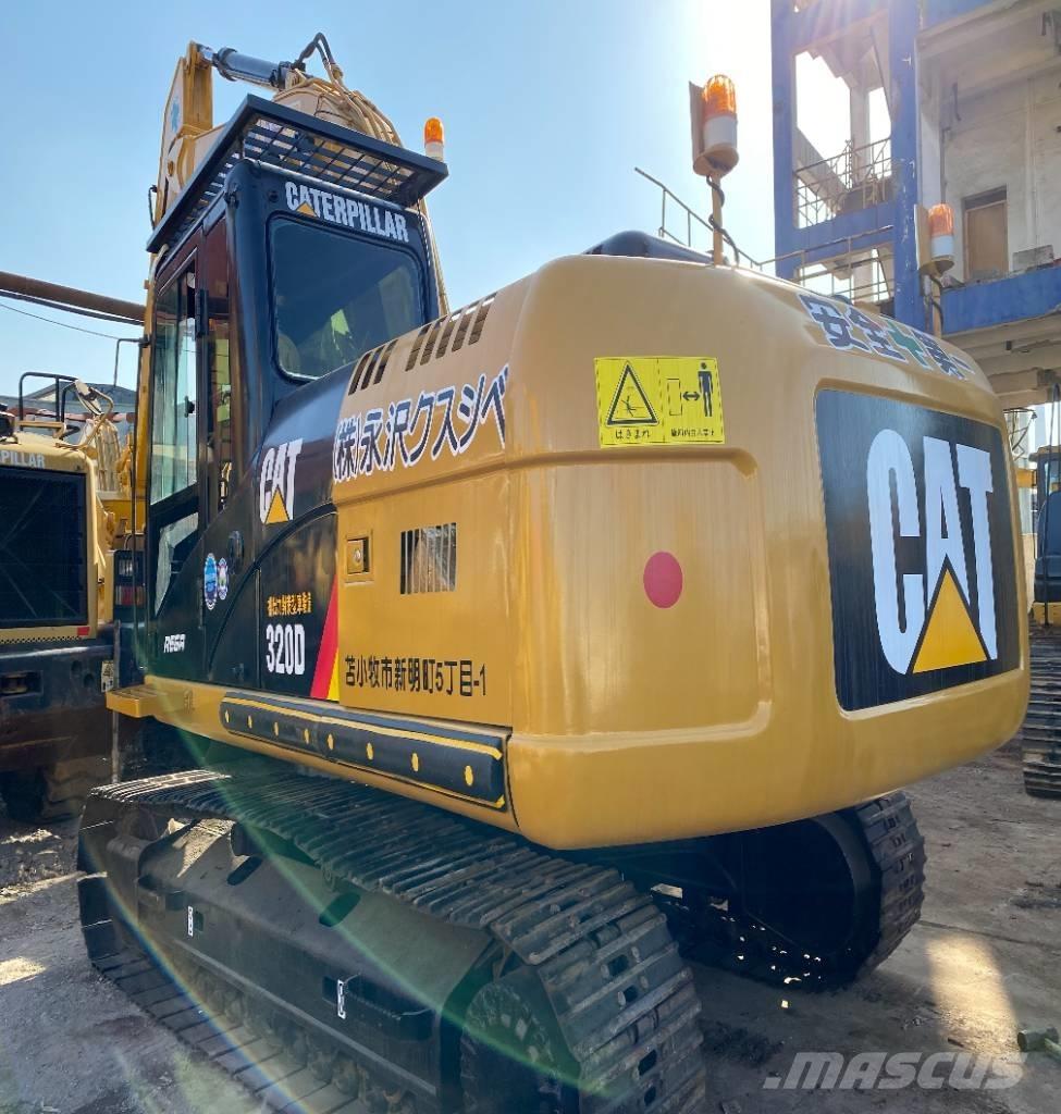 CAT 320 D 履带挖掘机