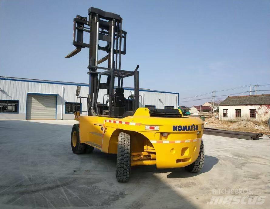 Komatsu FD 200 柴油叉车