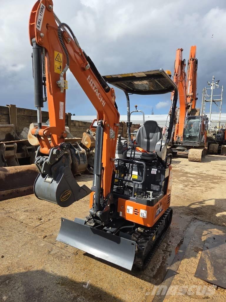 Hitachi ZX 17 U-6 小型挖掘机