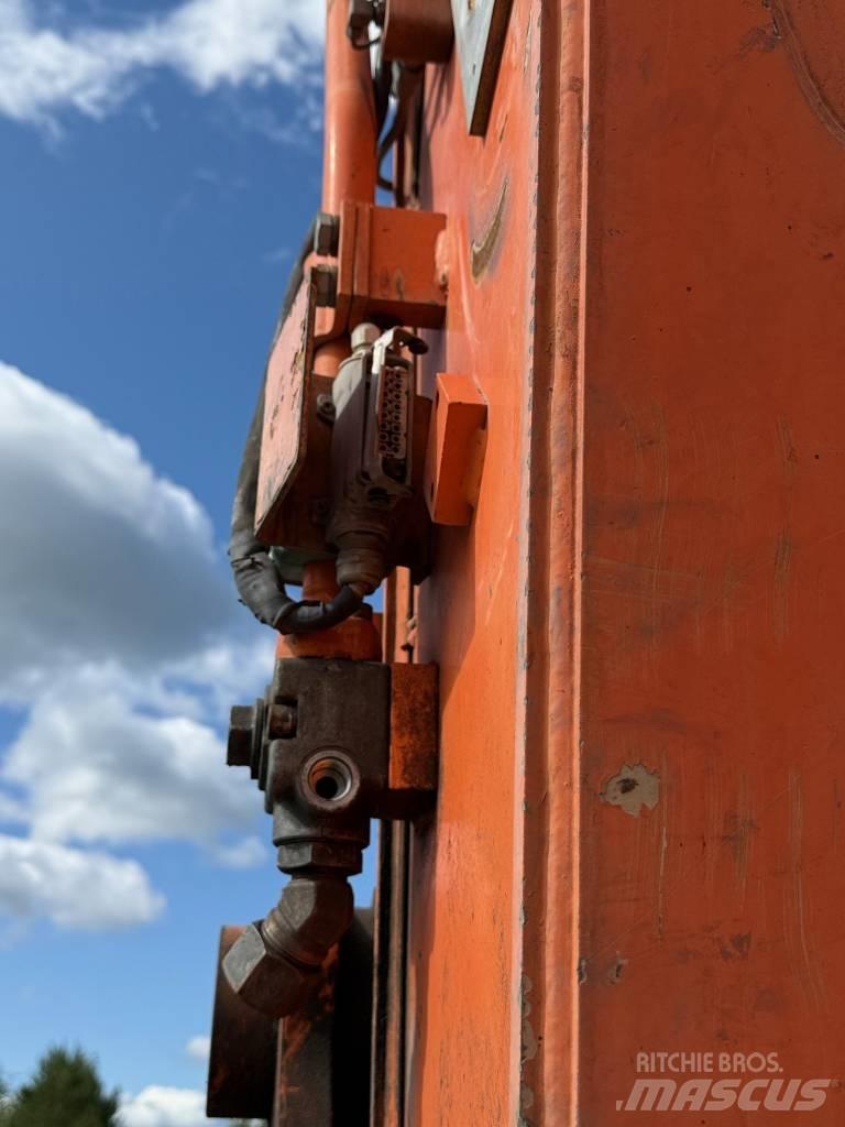 Doosan DX 235 LCR 履带挖掘机