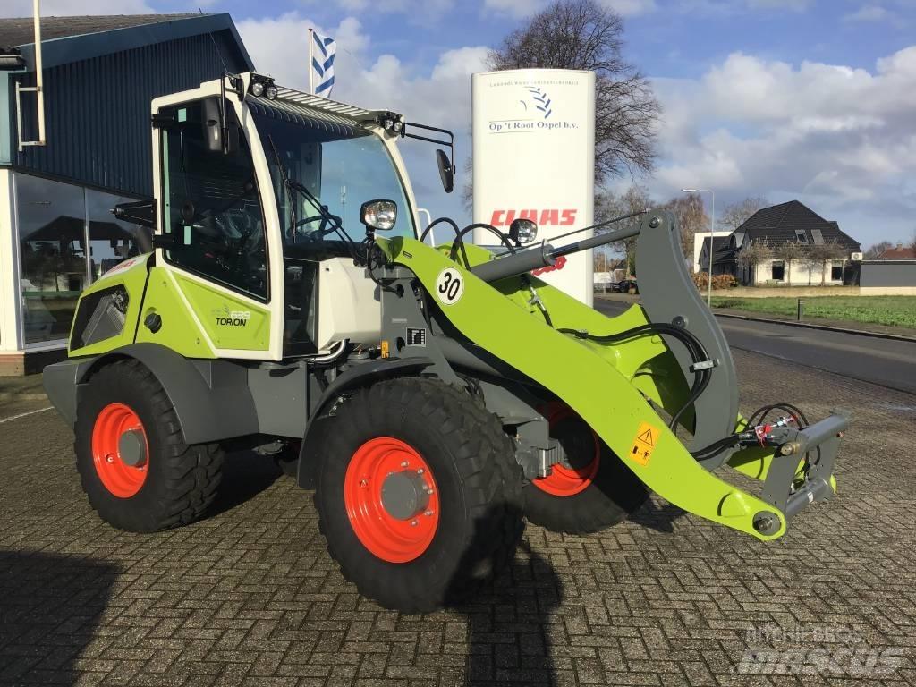 CLAAS Torion 639 多功能装载机