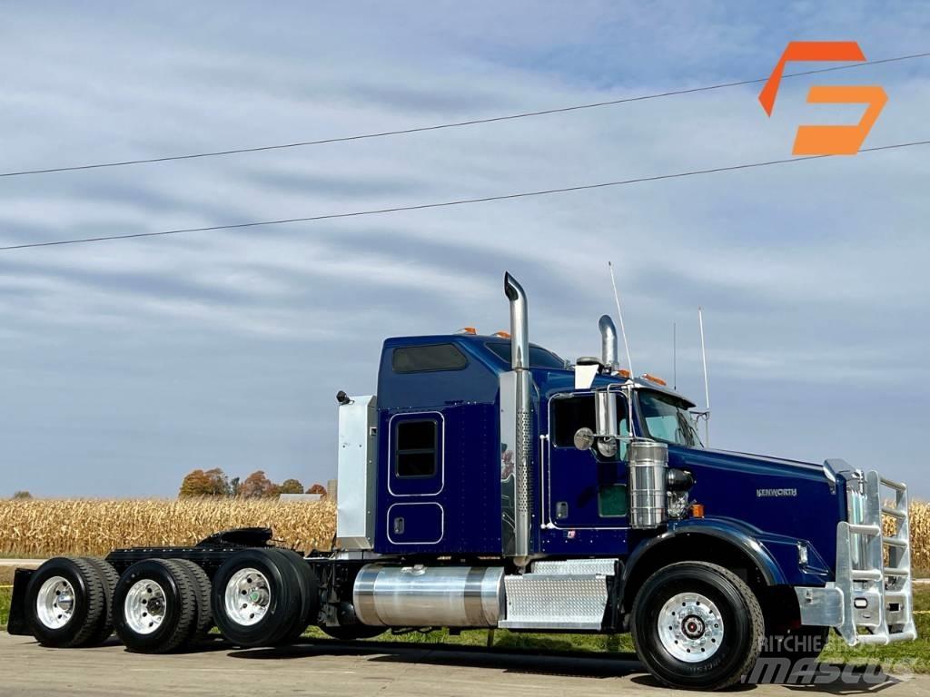 Kenworth T 800 牵引车
