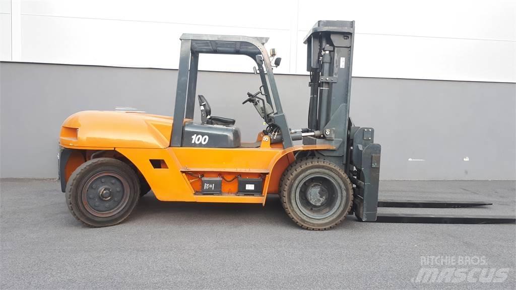 Baoli CPCD100 柴油叉车