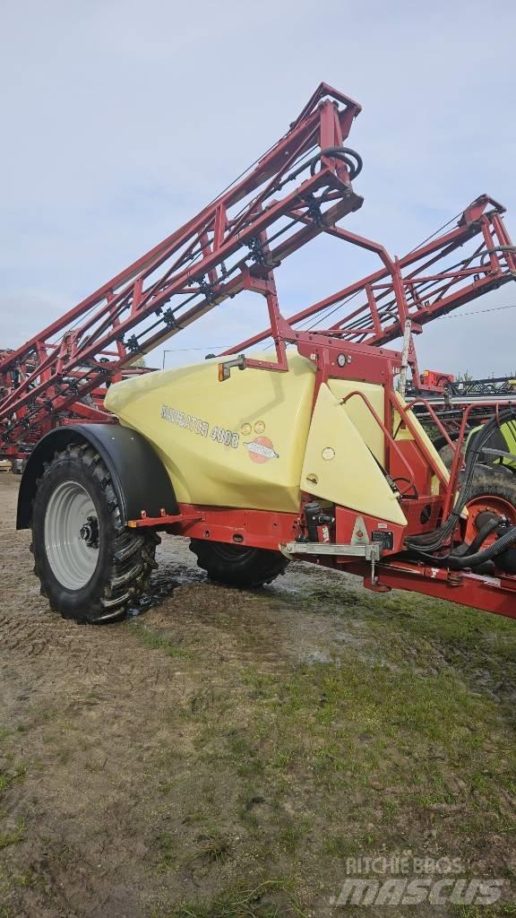 Hardi Navigator 4000 牵引式喷雾机