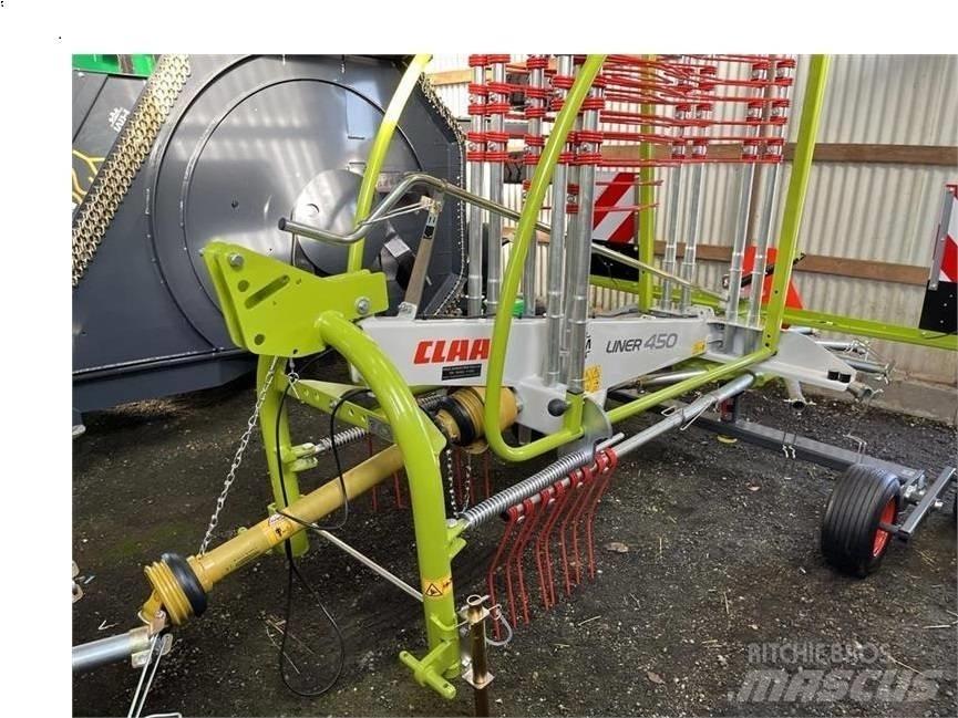 CLAAS Liner 450 犁耙和摊草机