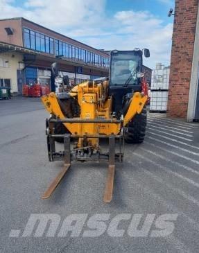 JCB 540-140 伸缩臂叉装车|叉装车