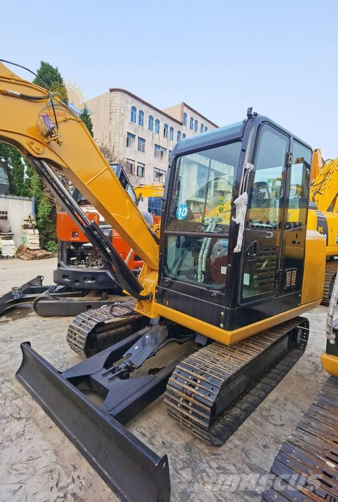 CAT 306 小型挖掘机