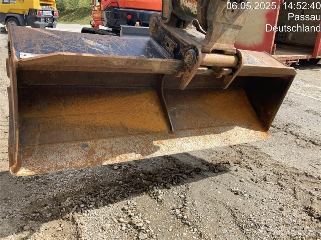 Wacker Neuson EZ38 小型挖掘机