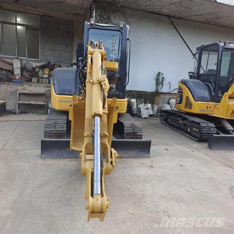 Komatsu PC 40 小型挖掘机
