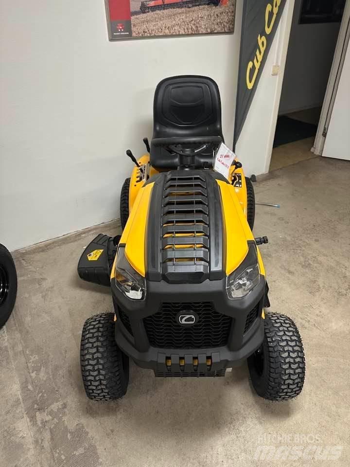 Cub Cadet LT 2 NS92 骑乘式割草机