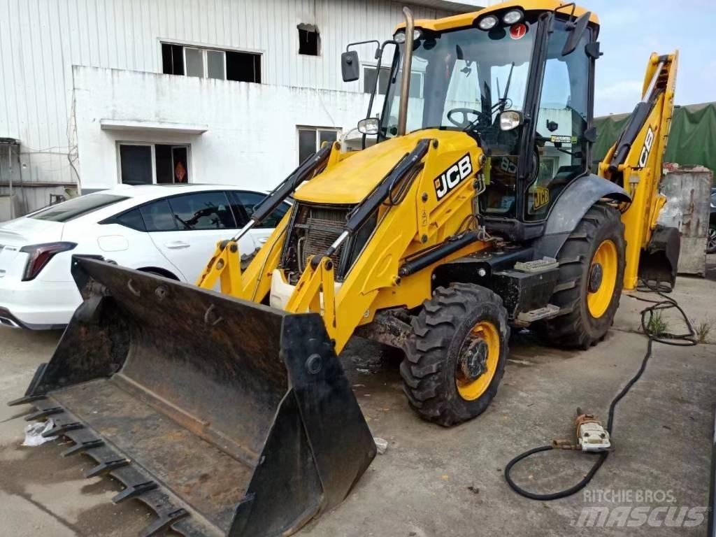 JCB 3 CX 反铲装载机