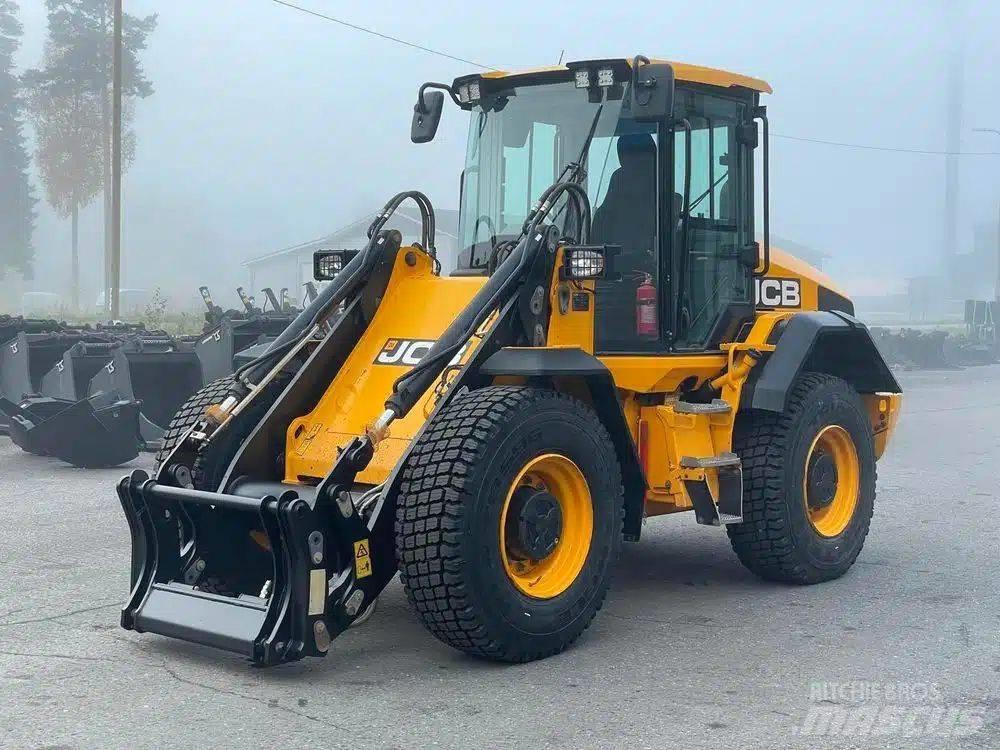JCB 417 HT 轮式装载机